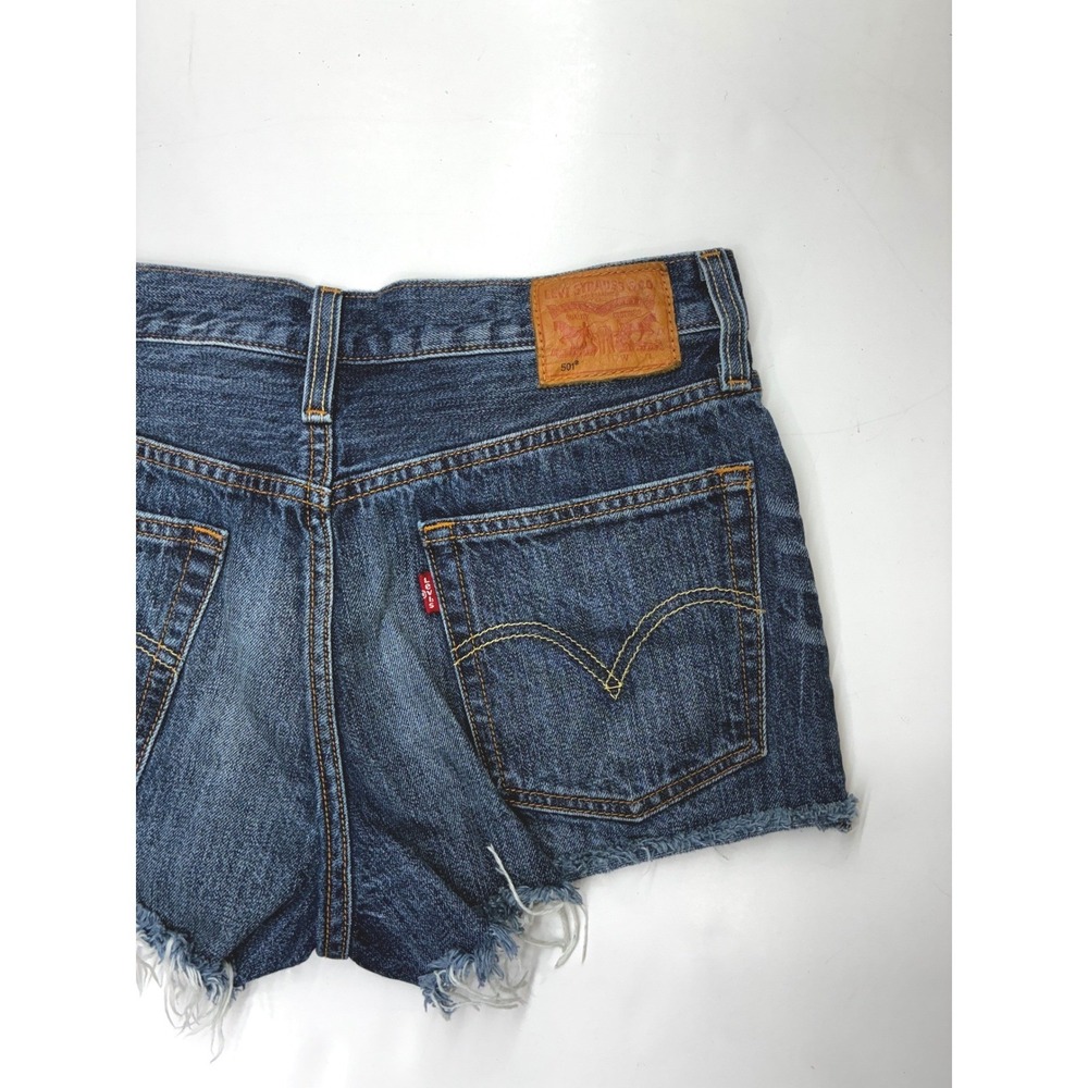 Levis 501 Original Cutoff Denim Shorts‎ Womens 27 Medium Wash Blue Raw Button - Picture 4 of 7
